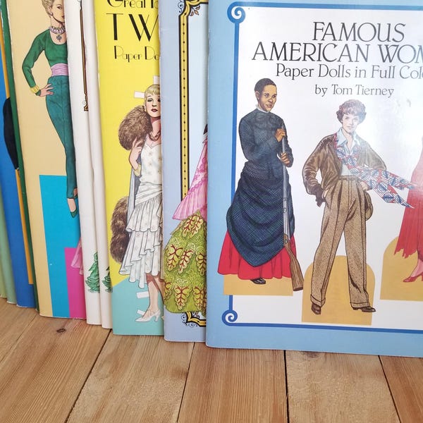 Uncut Paper Dolls in Full Color by Tom Tierney Book New