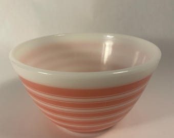Vintage PYREX mengkom met roze strepen 401