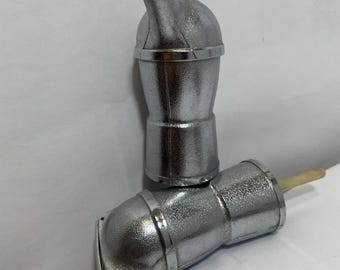 Set di 4 beccucci versatori cromati vintage MCM per bottiglie di liquore