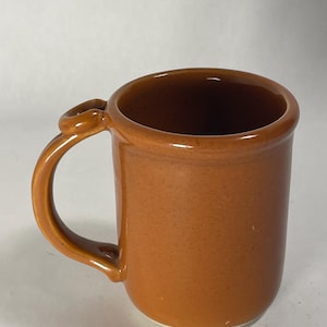 Tazza vintage in ceramica "Latch Mug" (articolo n. 1967) prodotta da Bennington Potters
