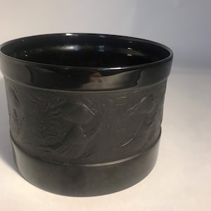 Rosenthal mid century modern west Germany porcelain vase Bjorn Wiinblad, black mate porcelain