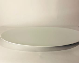 Rosenthal Studio-Line oval serving platter. Designed by Walter Gropius for the iconic TAC collection