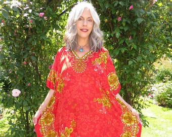 Vintage Red Floral Silky Indian Kaftan Loose Flowing Dashiki Festival Boho Hippie Glamour Beach Holiday