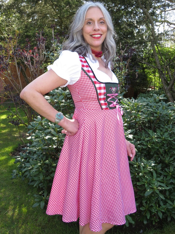 Vintage Pinafore Style Red Gingham Snow White Cou… - image 3