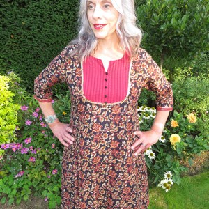 Vintage William Morris Liberty Style Print Indian Cotton Dress With Buttons and Sequin Trim image 10