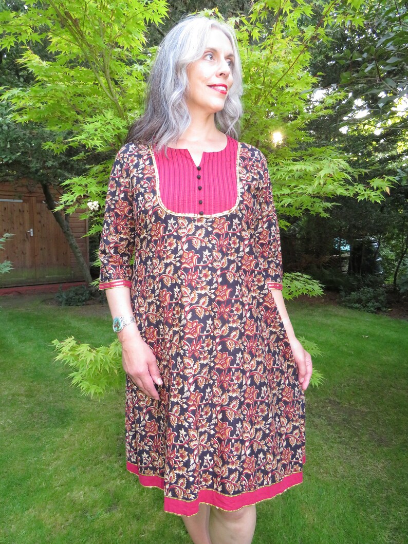Vintage William Morris Liberty Style Print Indian Cotton Dress With Buttons and Sequin Trim image 9