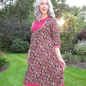 Vintage William Morris Liberty Style Print Indian Cotton Dress With Buttons and Sequin Trim image 3