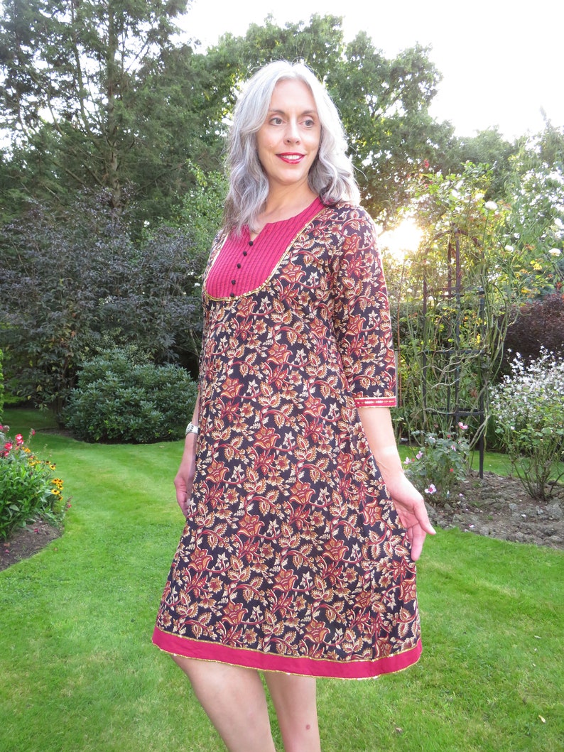 Vintage William Morris Liberty Style Print Indian Cotton Dress With Buttons and Sequin Trim image 3