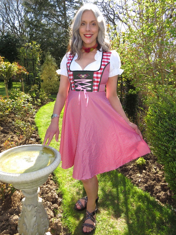 Vintage Pinafore Style Red Gingham Snow White Cou… - image 10