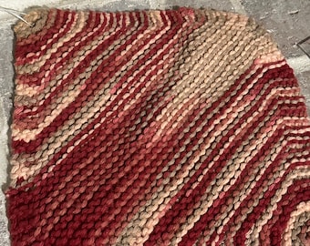 Red and Tan Dishcloth