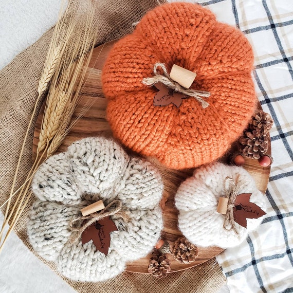 Knit Pumpkins, Pumpkin Decoration, Thanksgiving Decorations, Harvest Decorations, Autumn Decoration, Fall Decorations, Home Decor, Hand Knit