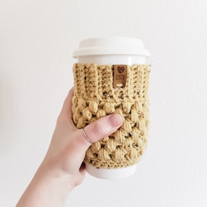 Crochet Coffee Cozy, Hot Coffee Cozy, Coffee Lover Gift, Gift Moms, Coffee Bar Accessory, To Go Cup Cozy, Tea Lover Gift, Stocking Stuffer