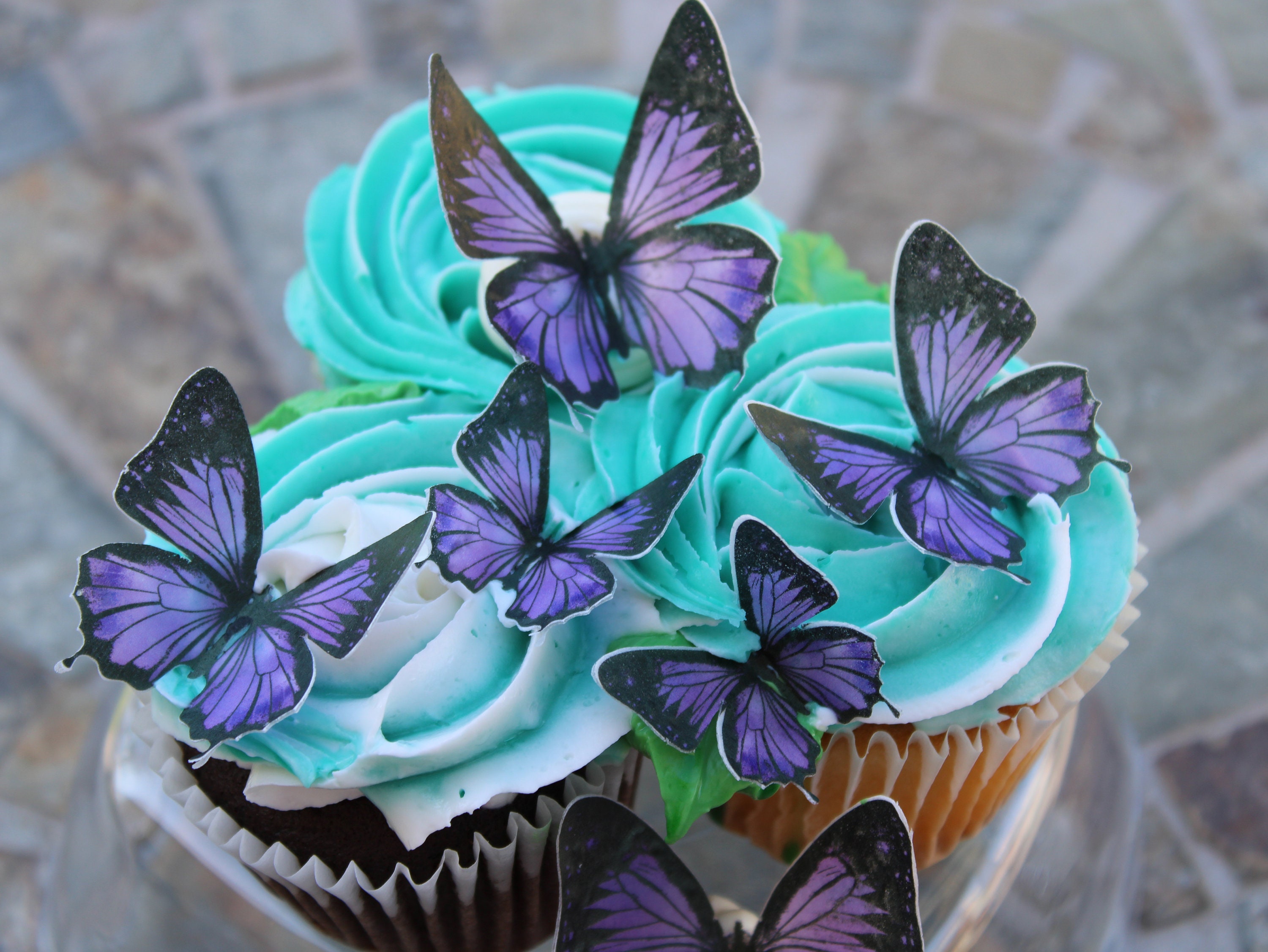 Edible Butterflies Made With Wafer Paper Black & Purple (item