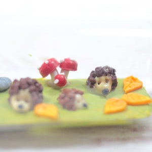 Hedgehog miniature bottle, autumnal decoration, hedgehog figure, hedgehog family, polymer clay miniature image 6
