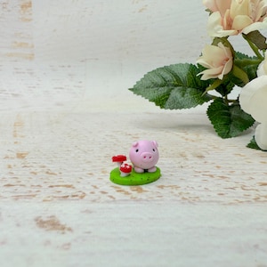 Lucky Pig 2.0 cm figure miniature, lucky charm decoration, piggy figure, polymer clay figure image 1