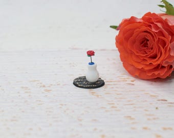 Rose rouge miniature en vase, fleur artisanale en pâte polymère, cadeau pour la fête des mères, décoration romantique, petite rose, cadeau d'amour