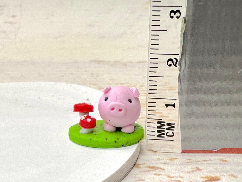 Lucky Pig 2.0 cm figure miniature, lucky charm decoration, piggy figure, polymer clay figure image 6