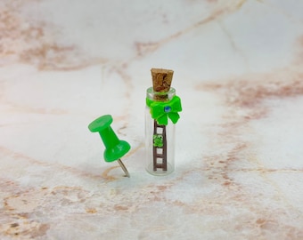 Frog miniature bottle, weather frog on ladder, charm glass bottle, animal gift, party favor, polymerclay miniature, mini frog