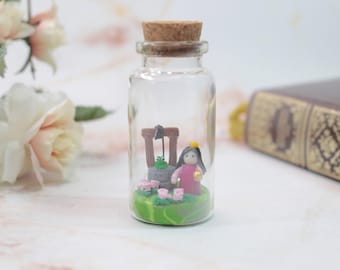 Froschkönig Miniatur 6cm Glasflasche stehend, Märchen Dekoration, Märchen Figur, Frosch Miniatur, Prinzessin klein