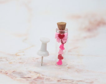 Herz Valentinstag 3 cm Miniatur Flasche, Herzen in der Flasche, Muttertagsgeschenk, Liebe abgefüllt, polymerclay Miniatur