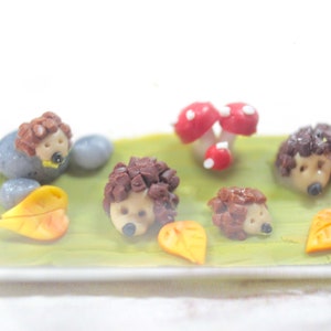 Hedgehog miniature bottle, autumnal decoration, hedgehog figure, hedgehog family, polymer clay miniature image 7