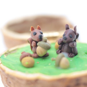 Eichhörnchen Miniatur Walnuss, Tier Dekoration, polymerclay Waldtier, Eichhörnchen Figur, upcycling Bild 8