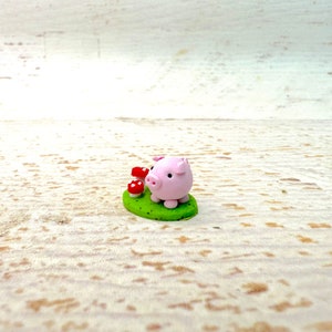 Lucky Pig 2.0 cm figure miniature, lucky charm decoration, piggy figure, polymer clay figure image 2