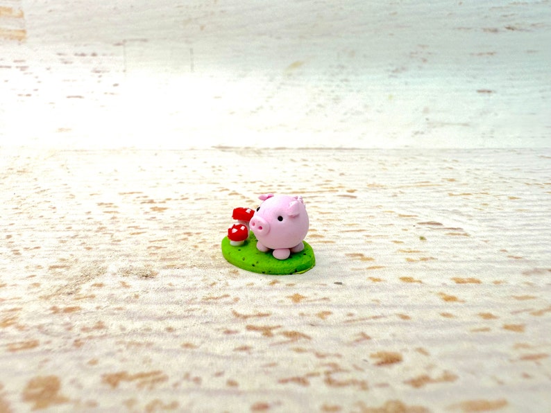 Lucky Pig 2.0 cm figure miniature, lucky charm decoration, piggy figure, polymer clay figure image 2