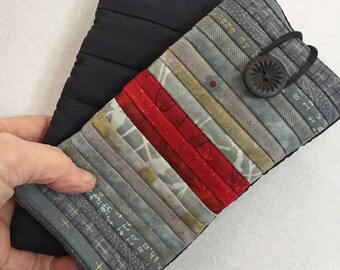 Soft eyeglass case. Quilted pouch. Gift for quilt maker. Sunglass case. Modern quilted case. Grey and red case. 3x6". Small phone case.