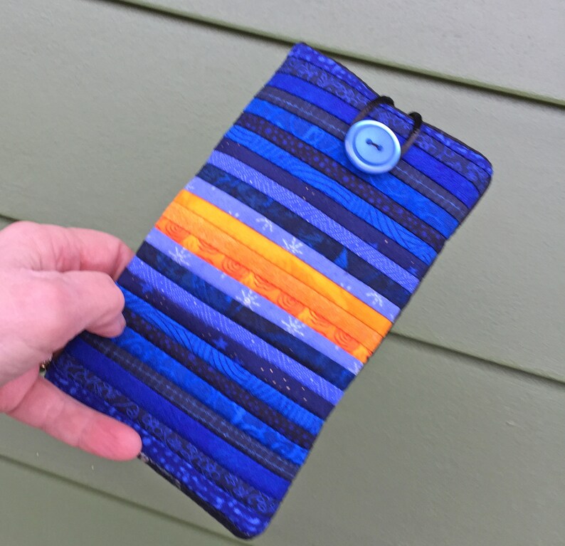 Quilted phone case. 4x7 inches. Soft phone pouch. Quilted Etsy