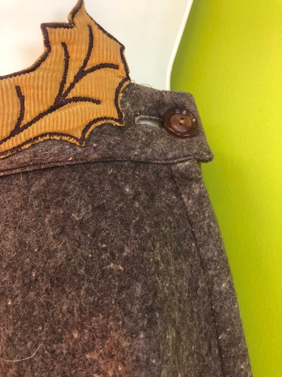 1950s Wool Felt Leaf Novelty Skirt - image 4