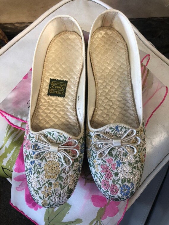 1950s Daniel Green Comfy Slippers