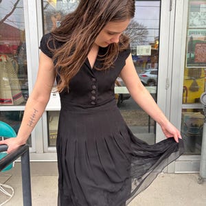 Vintage 90s Adrianna Papell Black Chiffon Cocktail Dress LBD bild 11