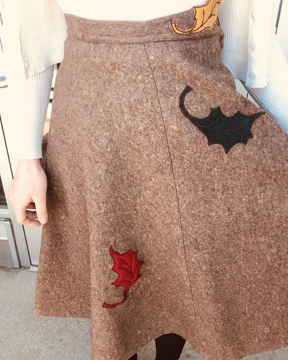 1950s Wool Felt Leaf Novelty Skirt - image 2