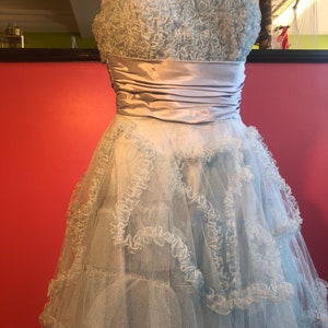 Vintage 1950s Strapless Baby Blue Tulle Ballgown Wedding Prom Dress image 10