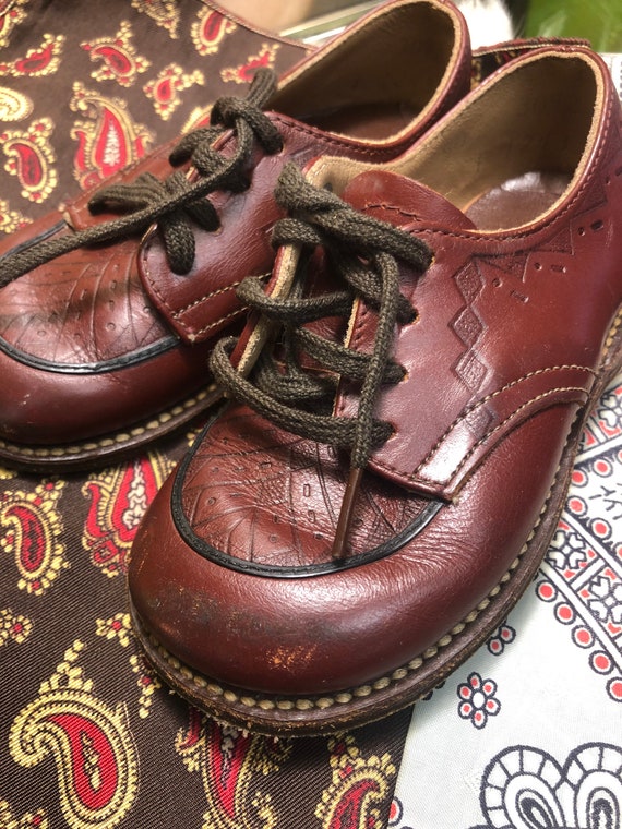 1950s Tooled Leather Boys Oxford by Storkline! - image 3