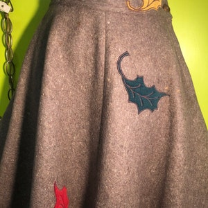 1950s Wool Felt Leaf Novelty Skirt image 8