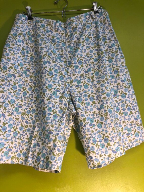 Early 60s Blue Floral Rockabilly Shorts - image 7