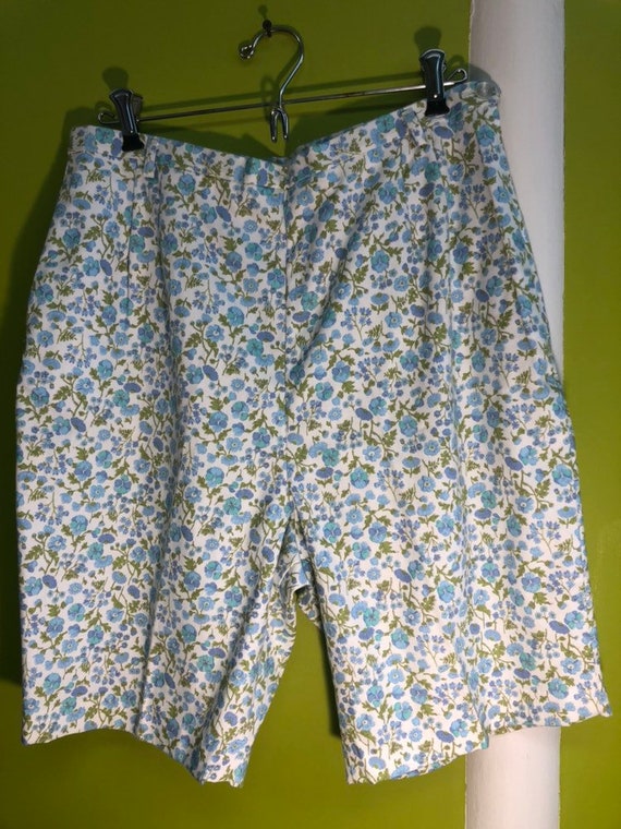 Early 60s Blue Floral Rockabilly Shorts - image 8