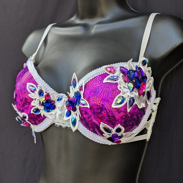 Alluring Classic Rhinestone Bra Set