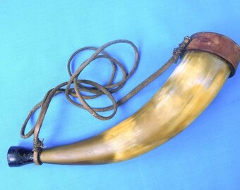 Vintage Antique Old Hunting Hunter Horn Powder Flask -