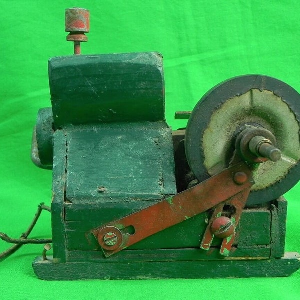 vintage Old Custom Hand Made Toy Steam Engine Gift for Him Cadeau pour collectionneur