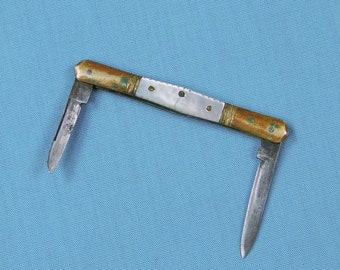 Pair of Vintage Miniature Pearl Handle Pocket Knives