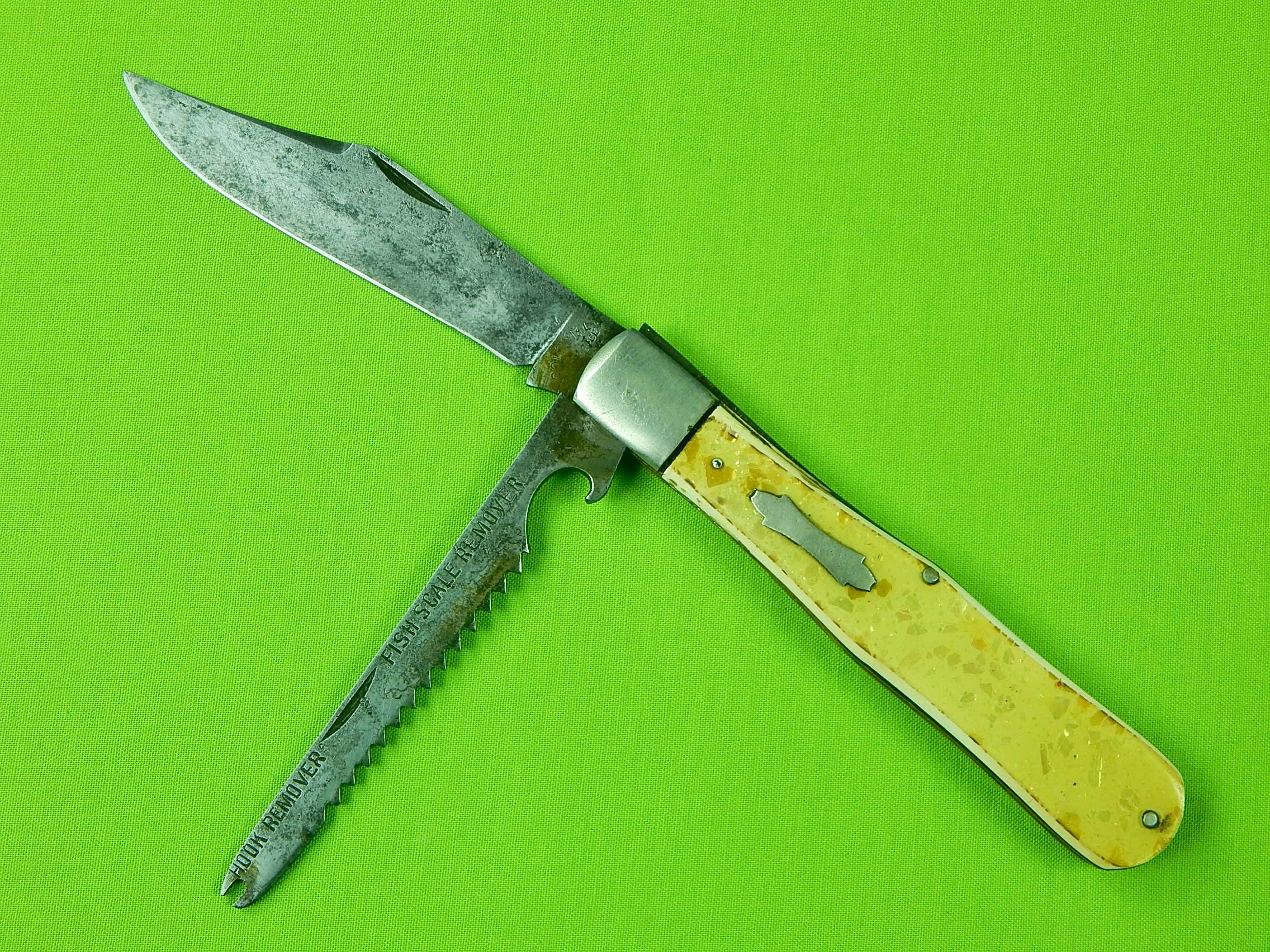 Colonial Vintage Fishing Knife for sale Only 2 left at 60