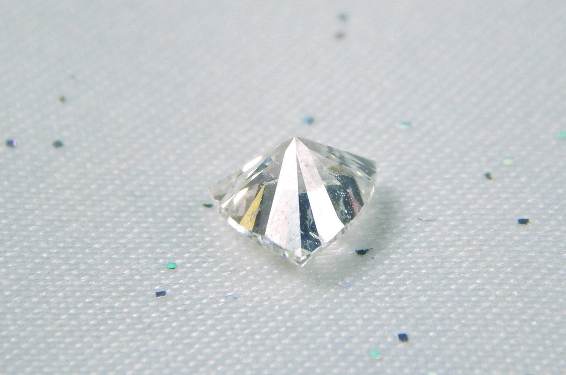 Beautiful 1.11 Carat TCW Color H Clarity S12 Loose Triangular Etsy