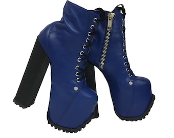 Dungeon Lace-Up Boots