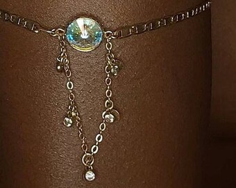 NURI - Arm Chain