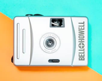 Nishika N8000 3D ポイントアンドシュート 35 mm フィルムカメラ