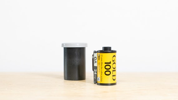 コダック ゴールド 100 35 mm カラーネガフィルム - 24 枚撮り ISO 100