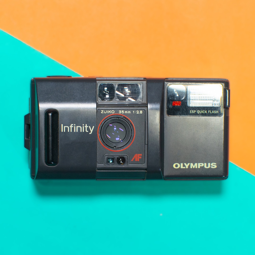 Olympus Infinity AF1 Point and Shoot 35mm Film Camera With Olympus Zuiko 35mm Prime Lens